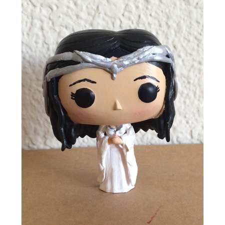 Custom funko pop Arwen (Lord of the rings) thumb