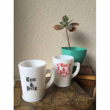 McKee Tom and Jerry Milk Glass Vintage Mugs (set of 2) thumb