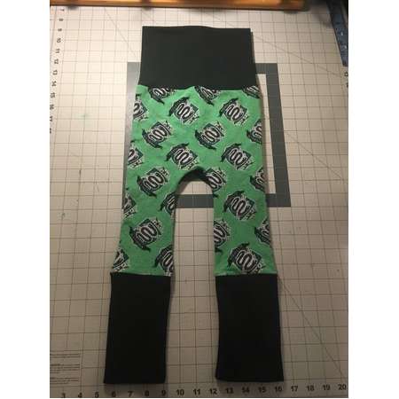 Harry Potter slytherin maxaloones leggings size 1 Cloth Diaper Grow With Me Style thumb