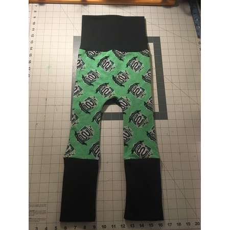 Harry Potter slytherin maxaloones leggings size 1 Cloth Diaper Grow With Me Style thumb