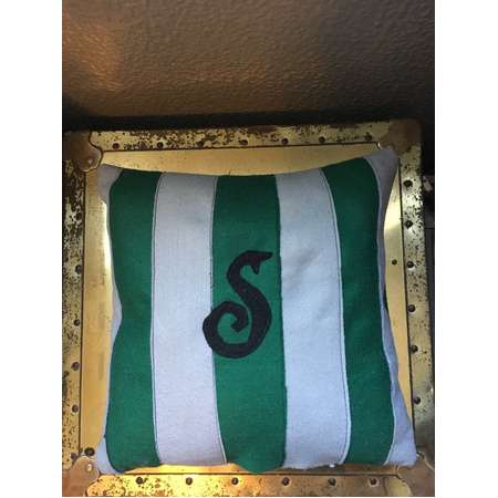 Slytherin Inspired Pillow, Slytherin house colors pillow, harry potter inspired pillow, thumb