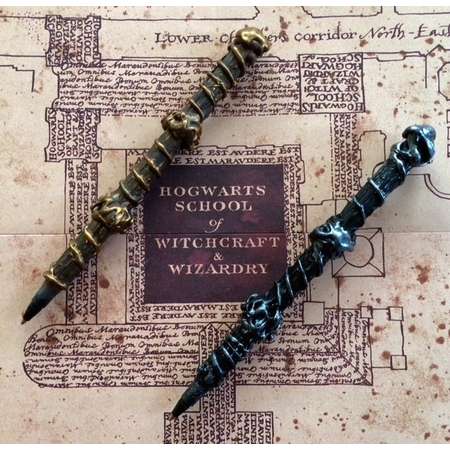 Olivander's Wizarding Wand Pens (Gryffindor, Slytherin, Ravenclaw, Hufflepuff Hogwarts Houses) thumb