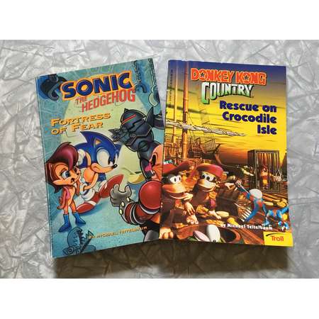 1990's Sonic The Hedgehog & Donkey Kong chapter books - Sega Genesis thumb