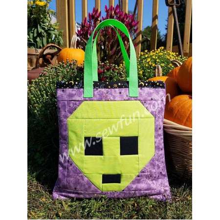 Alien Quilted Bag Trick-o-Treat Tote Bag Sewing Pattern, PDF download, Pixel Quilt, Book Bag, Halloween, X-Files thumb