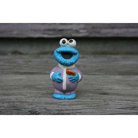 Sesame Street Baby Cookie Monster Figurine Toy Pajamas PJs Bedtime Night PVC Vinyl Hard Plastic Jim Henson 1990s 1980s Muppets thumb